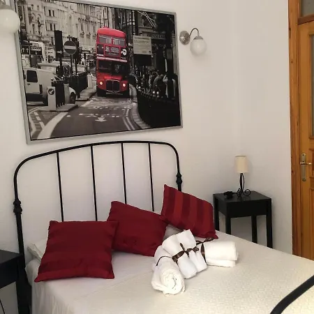 Echegaray Suites *